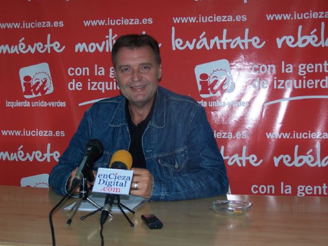 Saorín: 'La precariedad y temporalidad caracterizan la dinámica laboral en Cieza'