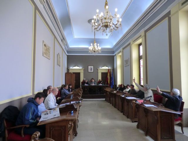 Según Illueca, el contrato de concesión de obra del parking de la Avenida Italia 'se hizo sin pies ni cabeza'