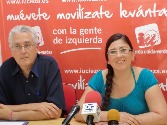 María Marín, candidata europea de Izquierda Unida, en Cieza: 'La voz de los jóvenes ha de escucharse en Europa'