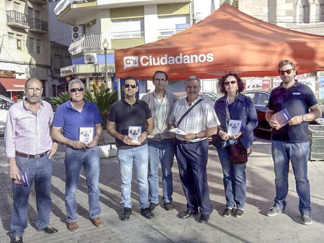 Ciudadanos (C´s) de Murcia expone en Cieza su proyecto para las elecciones europeas