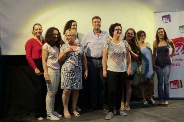 Las mujeres protagonizan el primer mitin de campaña de IU-Verdes/Ganar Cieza