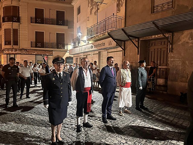 El regreso de San Bartolomé a su ermita pone el broche a la Feria y Fiestas de Cieza