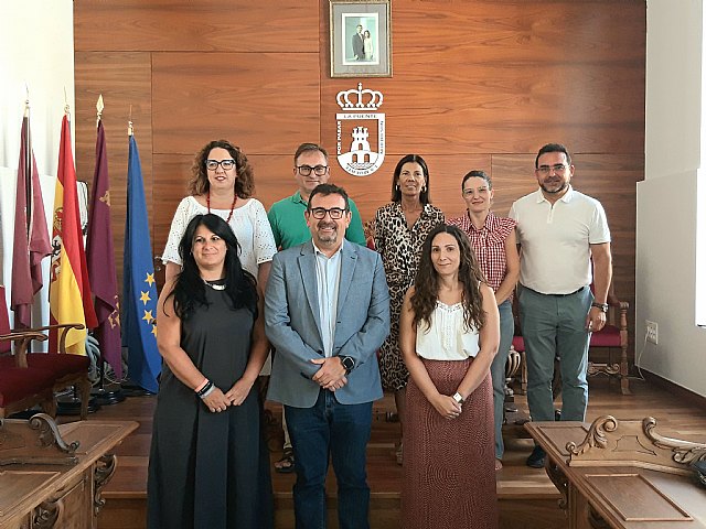 Toma de posesión de dos trabajadoras sociales como nuevas funcionarias de carrera