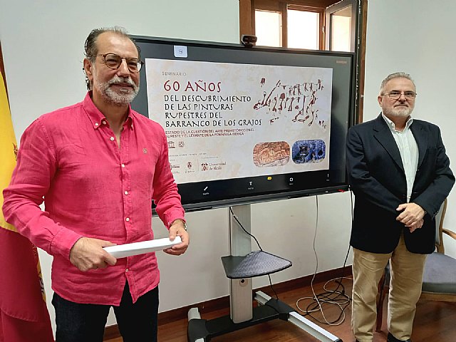 Las pinturas rupestres de Los Grajos, a estudio nuevamente en el 60 aniversario de su descubrimiento