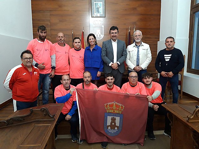 El alcalde despide al CDU Ciezaps antes de su marcha al Campeonato de España de fútbol sala