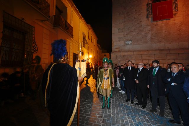 Miras asiste a la Semana Santa de Cieza y la Noche de los Tambores de Mula, ambos de Interés Turístico Internacional