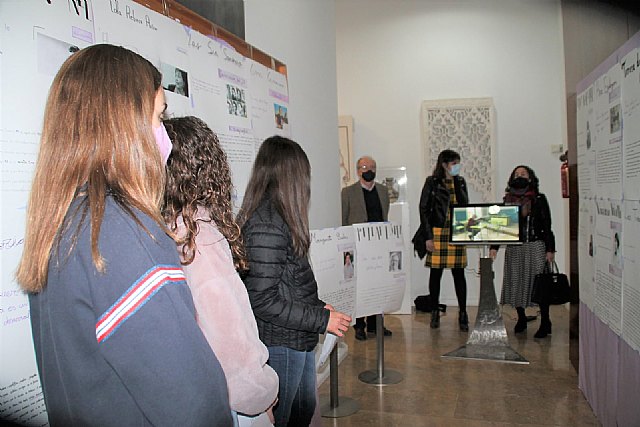 El Consejo de Infancia y Adolescencia promueve una exposición de mujeres protagonistas de su propia historia