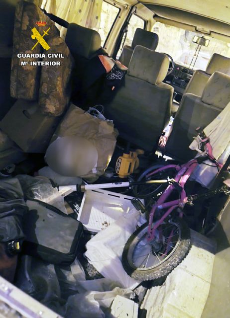 La Guardia Civil detiene a un experimentado delincuente por robar herramientas del interior de furgonetas