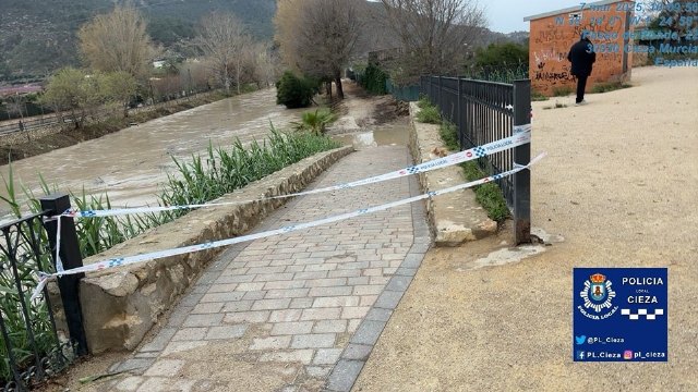 As lluvias provocan que el Segura multiplique por seis su caudal a la altura de Cieza