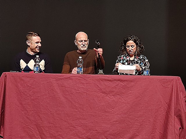 La Semana de la Convivencia comienza con un taller coordinado por el escritor Alejandro Palomas