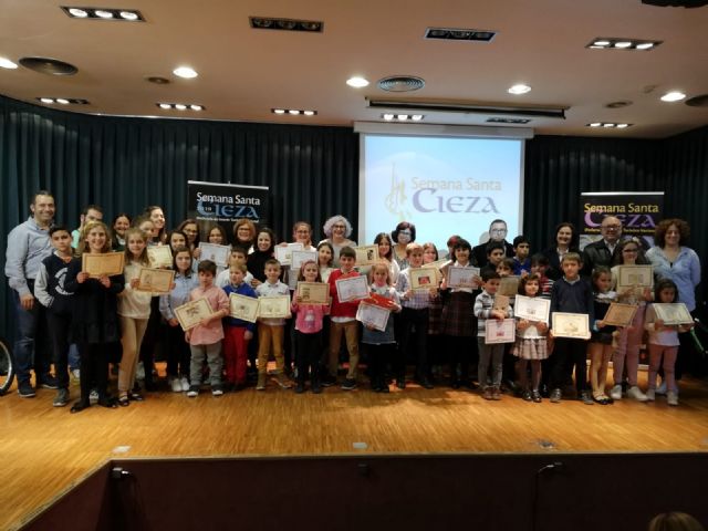 El Concurso Regional de Dibujo Semana Santa de Cieza entrega sus premios