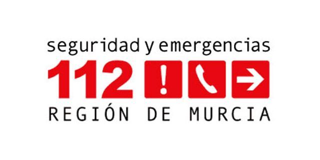 Servicios sanitarios de emergencia han atendido y trasladado al hospital a una persona herida en accidente de tráfico