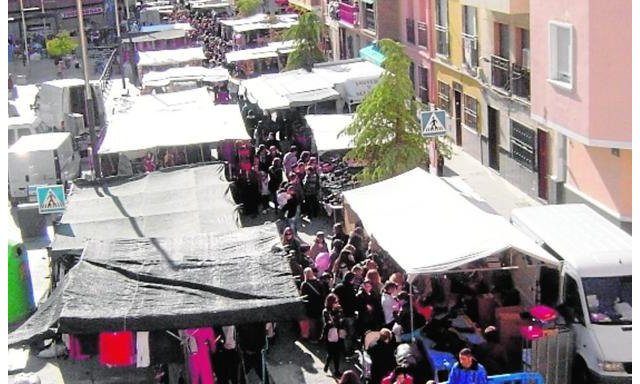 Se ha decidido modificar el horario del mercado semanal