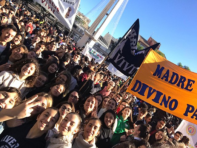 Más de 2.000 jóvenes acuden al encuentro diocesano de alumnos de Religión