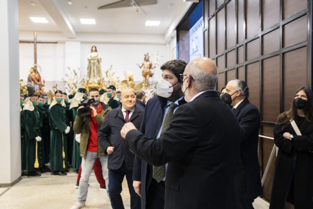López Miras asiste al Auto de Prendimiento de la Semana Santa de Cieza