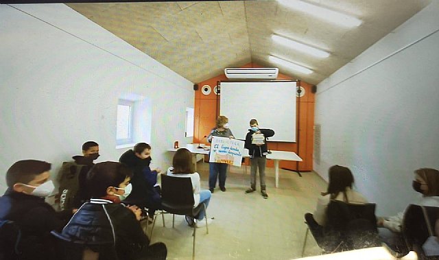 La Biblioteca Municipal entrega el premio del concurso 'Elige un eslogan'