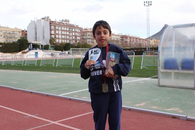 Álvaro Moreno hace doblete en Jumilla
