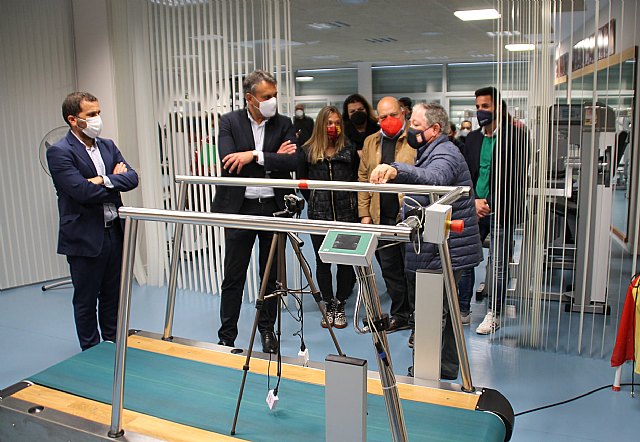 El alcalde y el director general de ADO visitan el Centro de Marcha con el compromiso de relanzar las instalaciones