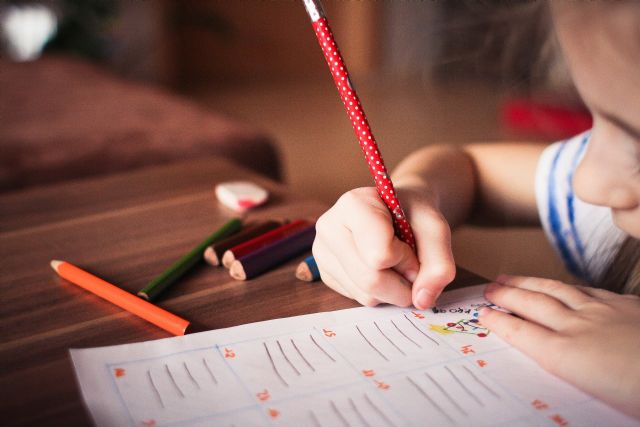 Vox Cieza expresa su preocupación por el próximo curso académico