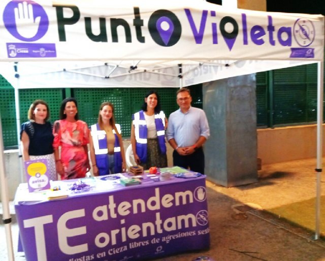 Acogida 'entusiasta' de la población al punto violeta durante las fiestas patronales