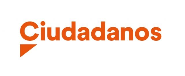 Los jóvenes de Ciudadanos recogen juguetes y alimentos para los más desfavorecidos en Cieza