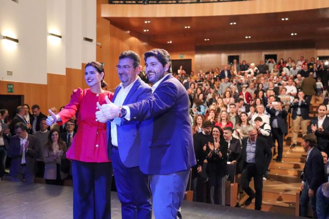López Miras: 'El Partido Popular volverá a gobernar Cieza con Tomás Rubio al frente'