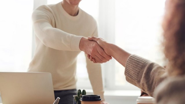El Ayuntamiento anuncia que todavía queda por cubrir uno de los perfiles del programa Mi Primer Empleo
