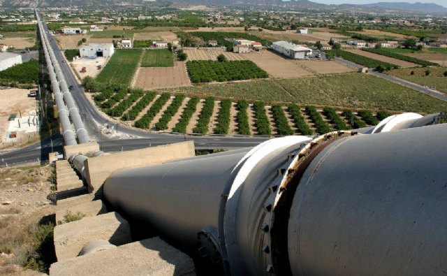El concejal de Agricultura presentó la semana pasada un borrador de moción para fortalecer y dar estabilidad al trasvase Tajo-Segura