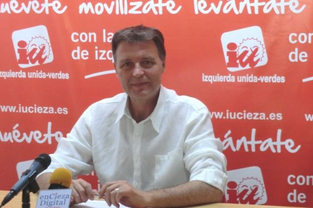 Saorín llama a la movilización ciudadana para 'superar al PP'