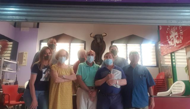 VOX Cieza se reúne con el Club Taurino de Cieza para apoyarlos en sus justas reivindicaciones