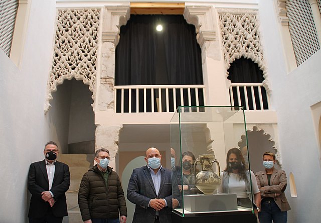 La jarra esgrafiada y el pórtico almohade de la casa nº10, vestigios estrella del pasado árabe de Cieza