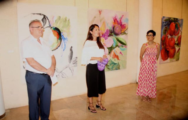 Ángeles Sáez inaugura 'Frutales' dentro de la programación de feria del Museo Siyâsa