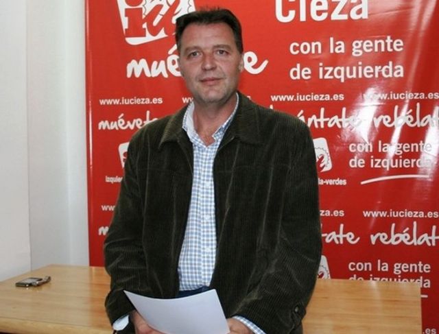Saorín reclama el voto de los 'indecisos de la izquierda'