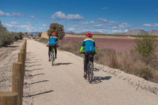 La Vía Verde de la Floración de Cieza se estrena para potenciar la oferta de turismo activo y de naturaleza