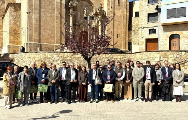 Cieza refuerza su posicionamiento como destino turístico en el III Foro Floración celebrado en Aitona