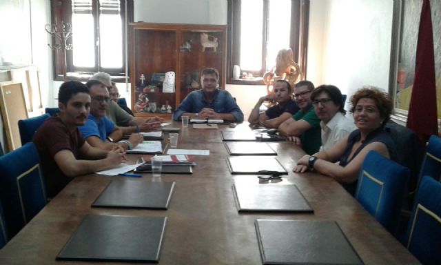 Se inician las reuniones de trabajo para la modificación de las ordenanzas de Vados y Ocupación de la Vía Pública con mesas y sillas