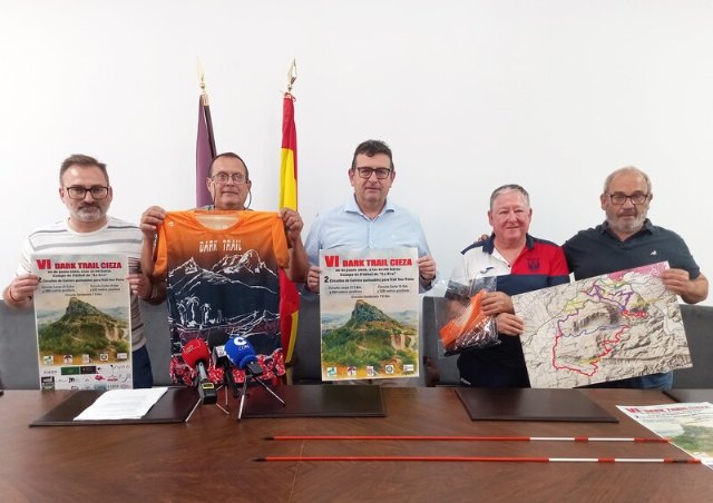 La VI Dark Trail del Club de Senderismo y Montaña El Acho se celebrará el 20 de junio