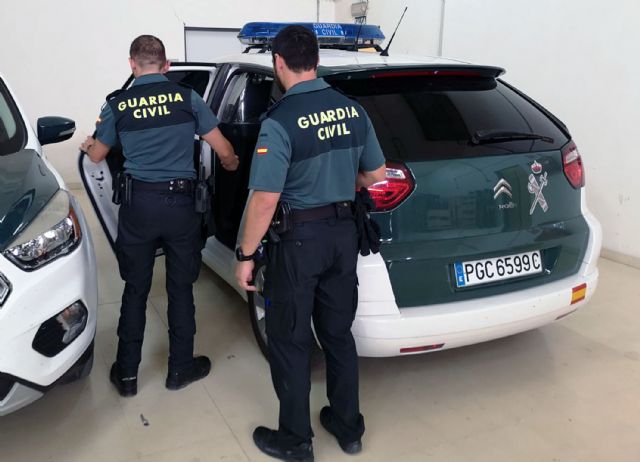 La Guardia Civil detiene a un joven por agredir con un arma blanca a otro en una discoteca de Cieza