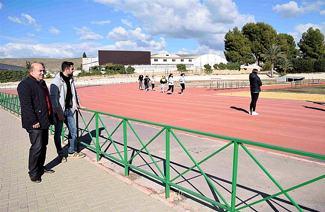 El equipo de gobierno local aprueba la licitación de las obras de remodelación de la Pista Municipal de Atletismo
