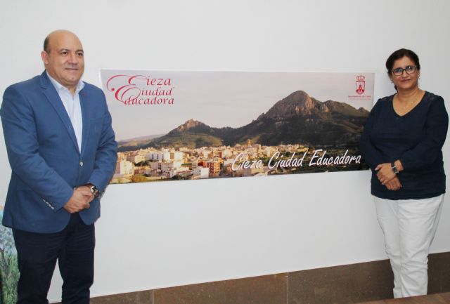 Presentan el proyecto 'Cieza Ciudad Educadora' con el que el municipio se convertirá en agente educativo
