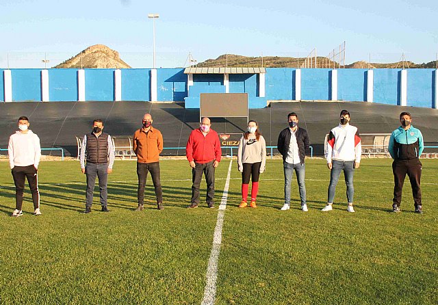 El Ayuntamiento financiará con 400.000 euros la primera fase de la remodelación integral del estadio La Arboleja