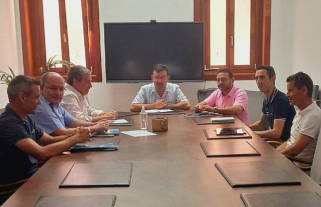 Reunión de trabajo entre Ayuntamiento de Cieza y ESAMUR para reforzar los controles a las industrias del municipio