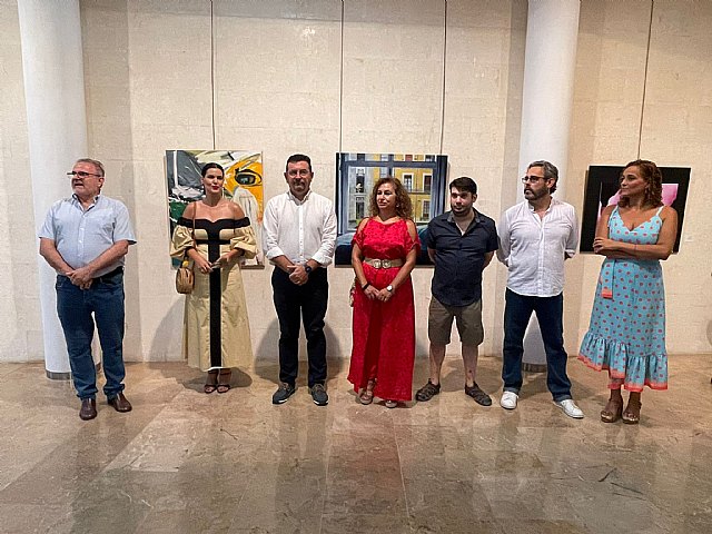 El alcalde inaugura la muestra colectiva 'Esencia. Exposición de Bellas Artes 2023'