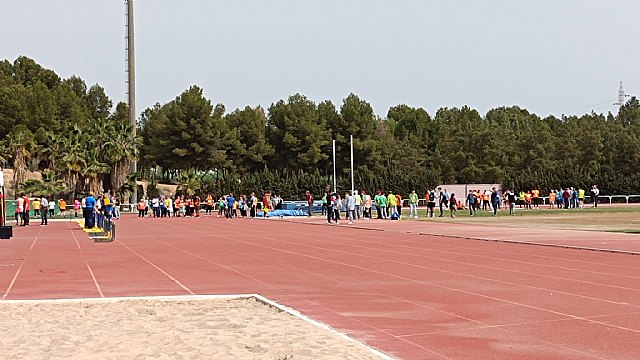 El Estadio Monte Romero de Murcia ha acogido una jornada regional de atletismo adaptado con participación ciezana