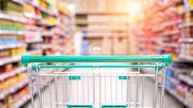 Los supermercados podrán abrir el lunes 3 de mayo al haber tres festivos seguidos en Cieza