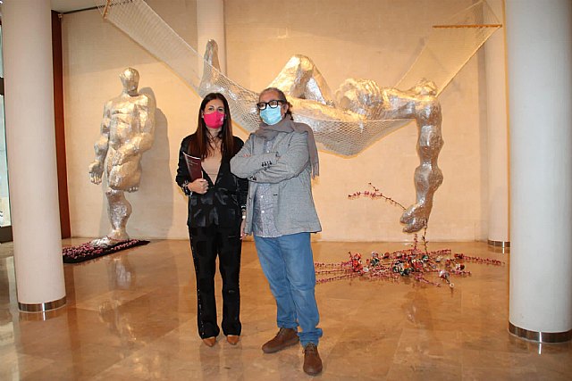 El Museo Siyâsa explora la obra escultórica de Moisés Gil