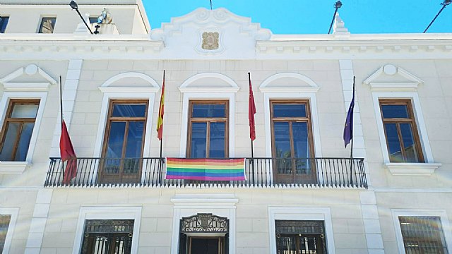 El Ayuntamiento de Cieza se suma a la conmemoración del Día Internacional del Orgullo LGBT