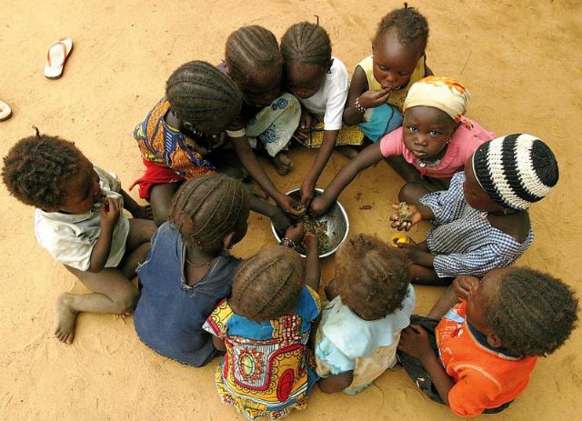 La Concejalía de Bienestar Social se adhiere a la campaña Gotas para Níger
